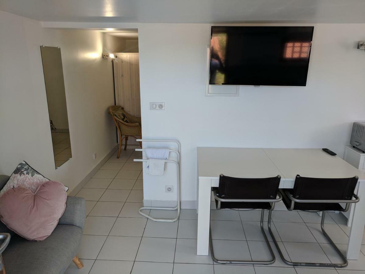 2 Person Apartment אסקיין מראה חיצוני תמונה